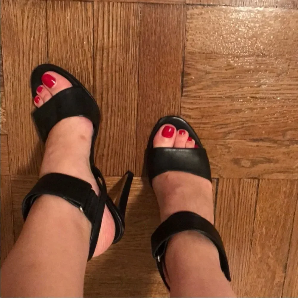 VINCE “Genna” High Heeled Sandals, size 7.5